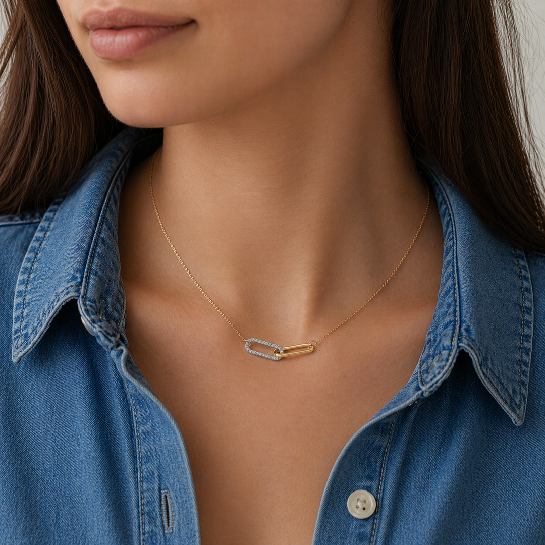 Interlocking Diamond Link Necklace