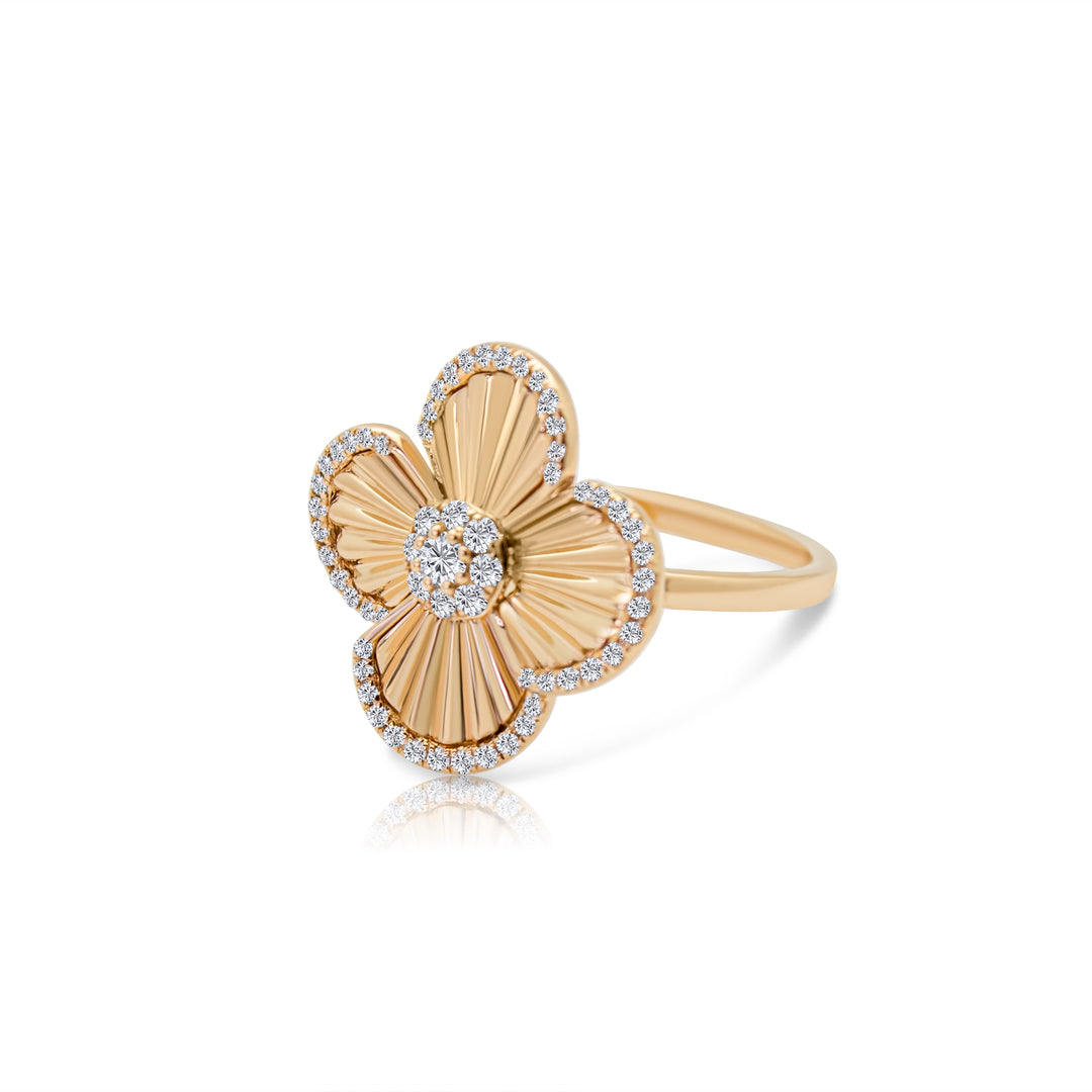 Fluted Diamond Flower Ring